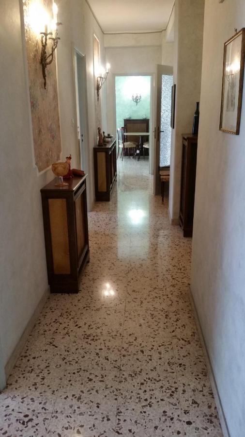 Tora House Hotel คาตาเนีย ภายนอก รูปภาพ